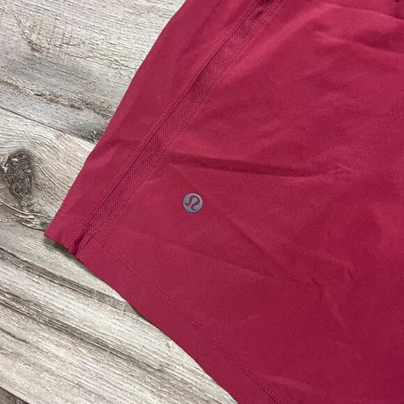 Lululemon Athletic Pace Breaker Linerless Short 7” Mulled Wine Men’s Size S - Picture 7 of 8
